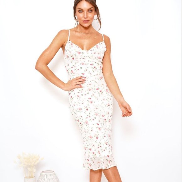 Lulus Dresses & Skirts - NWOT Floral midi dress
